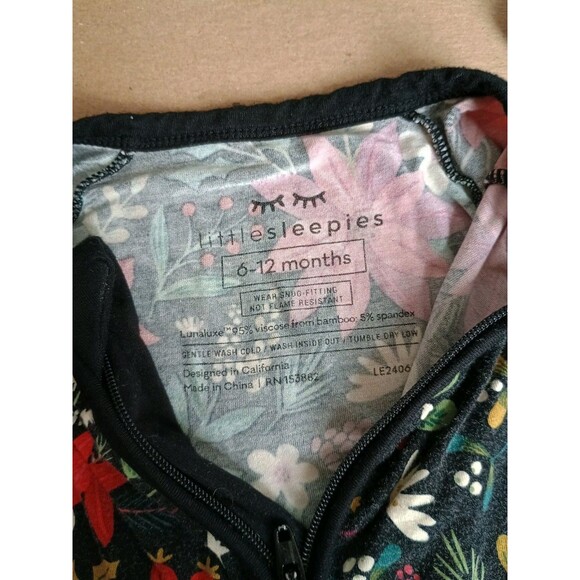 Little Sleepies Poinsettia Christmas Holiday Print Black Red 6-12 Months - Picture 4 of 5